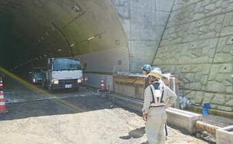 道路工事画像